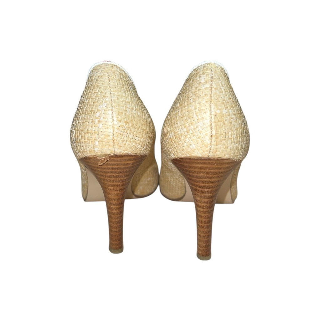 Amanda Smith adorable wicker look weaved heels with white bow and trim. - Picture 10 of 11
